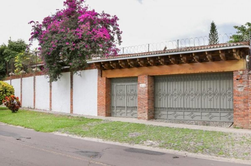 Casa en Venta en Árbol de la Paz San Salvador, San Salvador